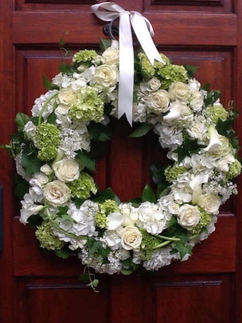 Wedding Flowers from Blossoms at Dailey's Flower Shop ...