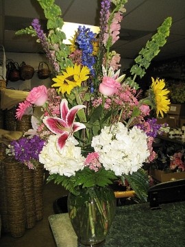 About Us - ALWAYS REMEMBERED FLOWERS, GIFTS & PARTY RENTALS - Jasper, TX