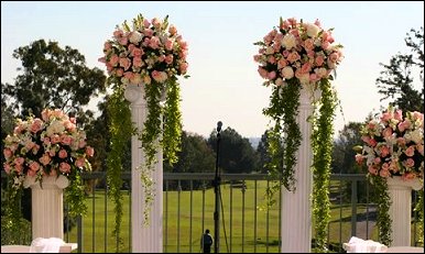 Columns For Wedding Decorations | Romantic Decoration